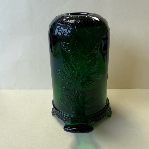 Vintage Mosser Emeral Green Holly Leaf and Berry Fairy Lamp with Thumb Handle - Picture 2 of 10